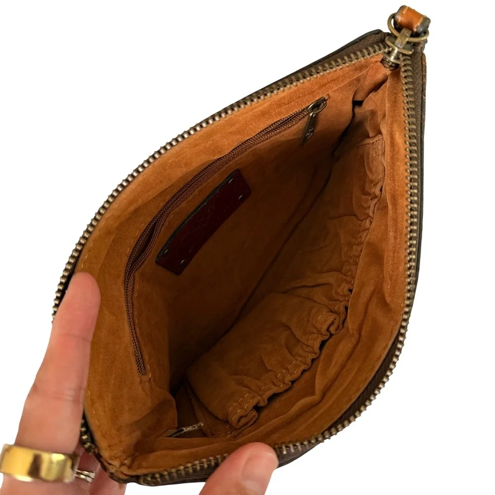 Patricia Nash Cassini Tan Leather Tooled Floral Embossed Wristlet Clutch Bag